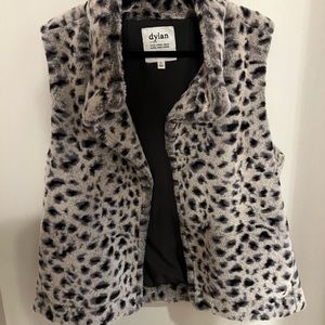 Dylan Faux Fur Leopard Vest. NWOT
